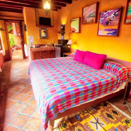Hotel Casa Encantada Pátzcuaro Esterno foto
