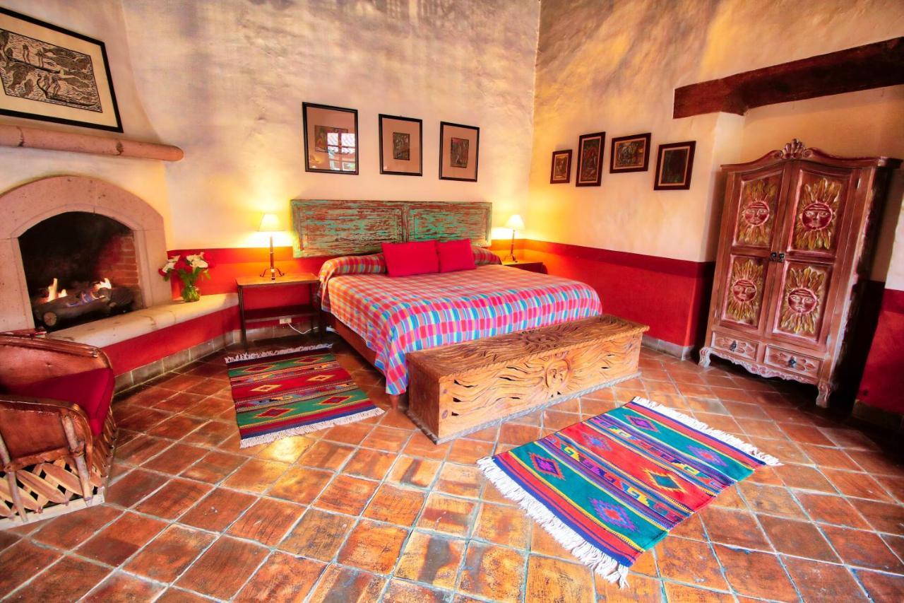 Hotel Casa Encantada Pátzcuaro Esterno foto