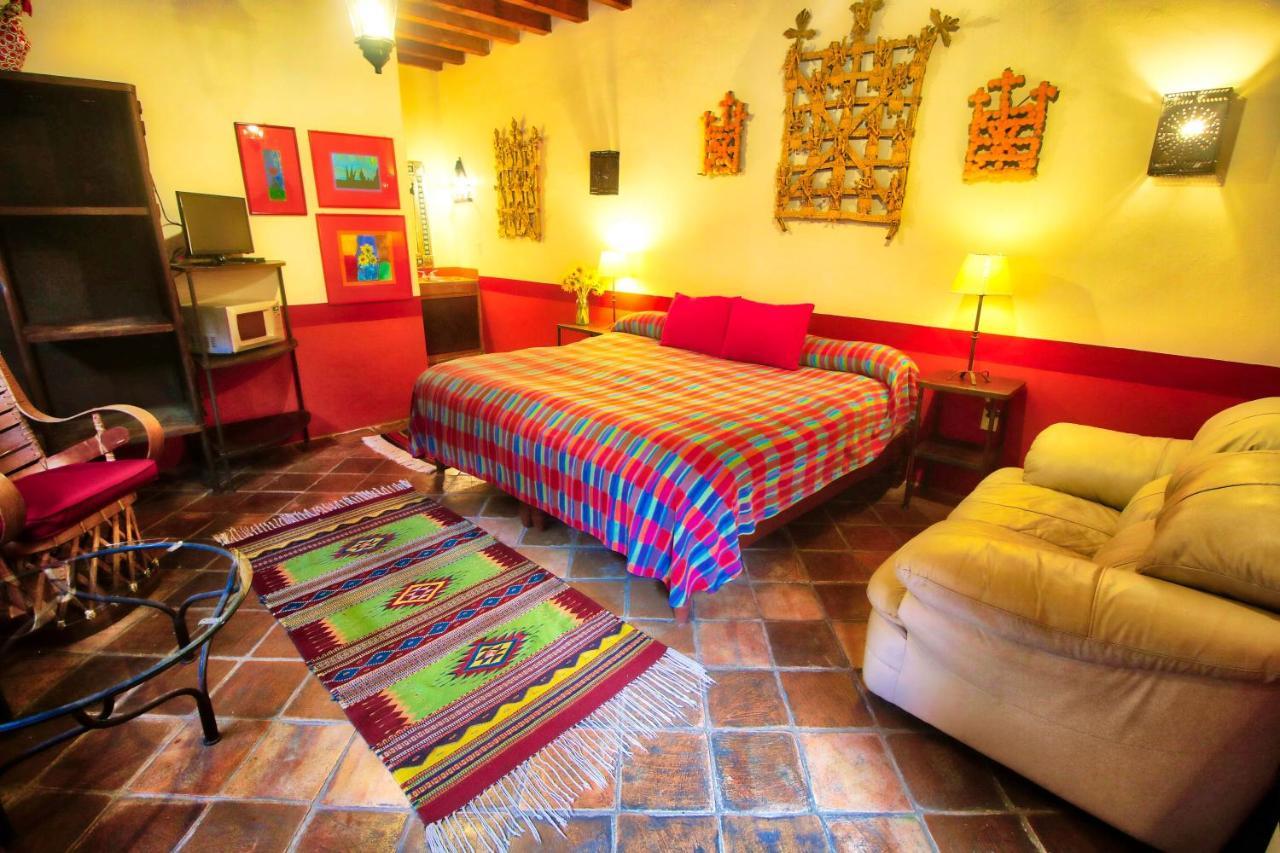 Hotel Casa Encantada Pátzcuaro Esterno foto