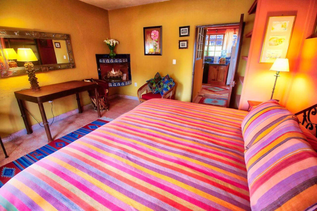 Hotel Casa Encantada Pátzcuaro Esterno foto