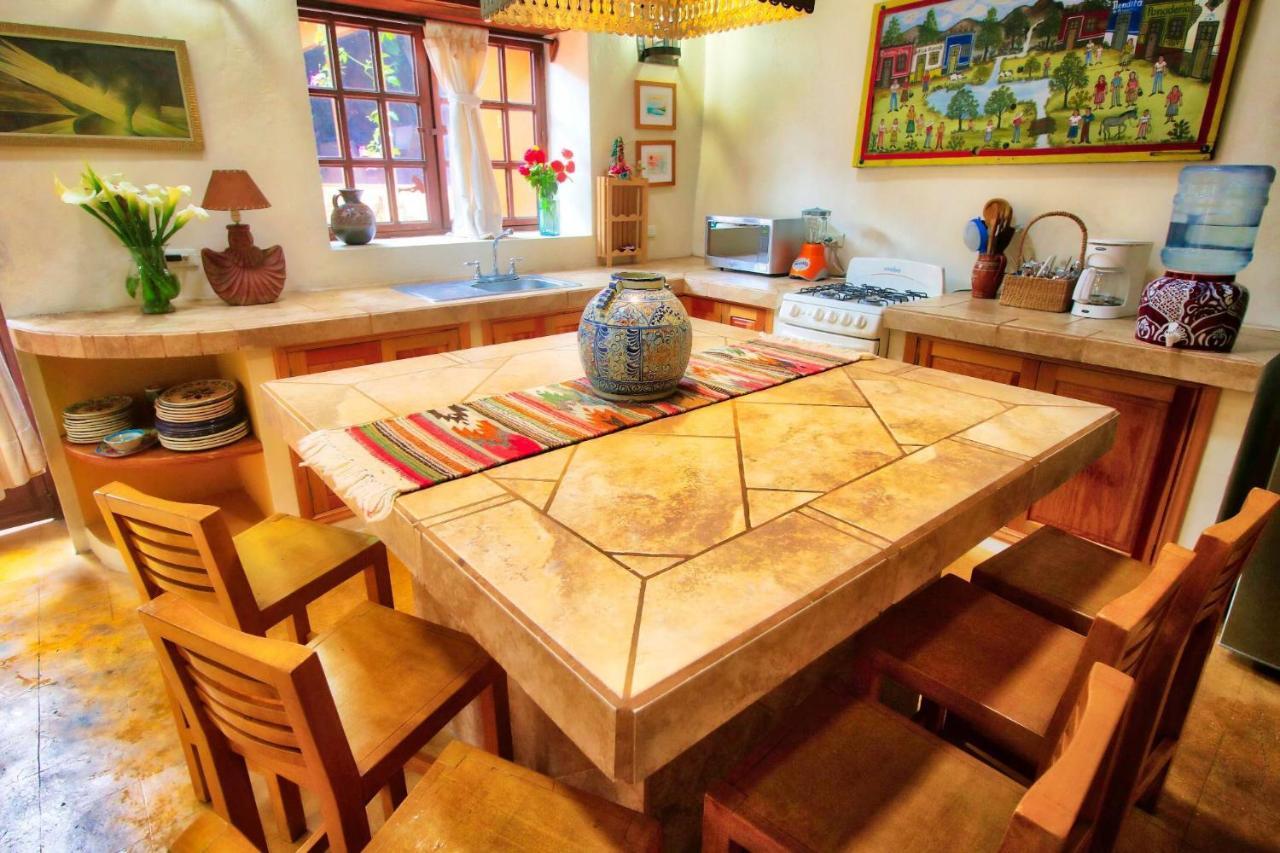 Hotel Casa Encantada Pátzcuaro Esterno foto