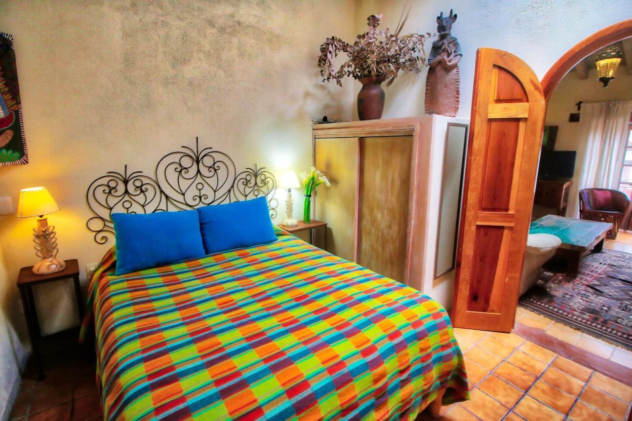 Hotel Casa Encantada Pátzcuaro Esterno foto