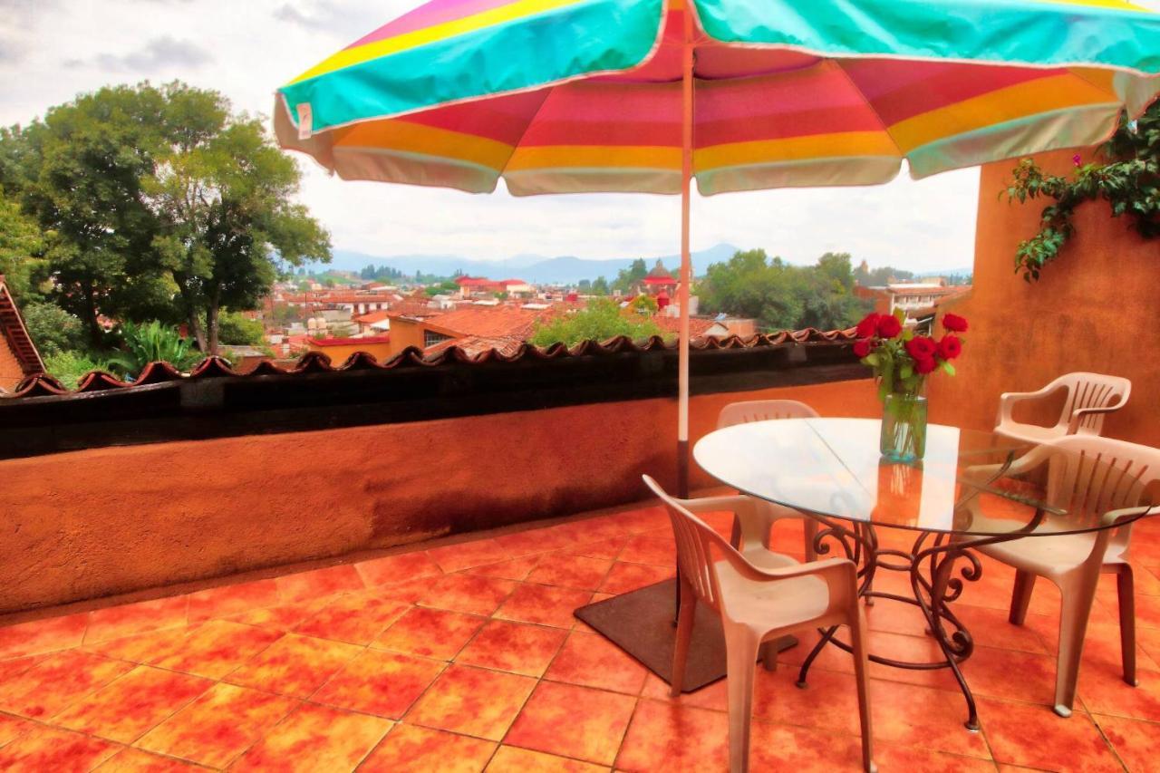 Hotel Casa Encantada Pátzcuaro Esterno foto